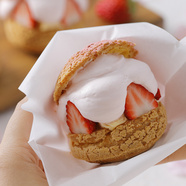 SAKURA　はみぃでるチーズケーキシュー